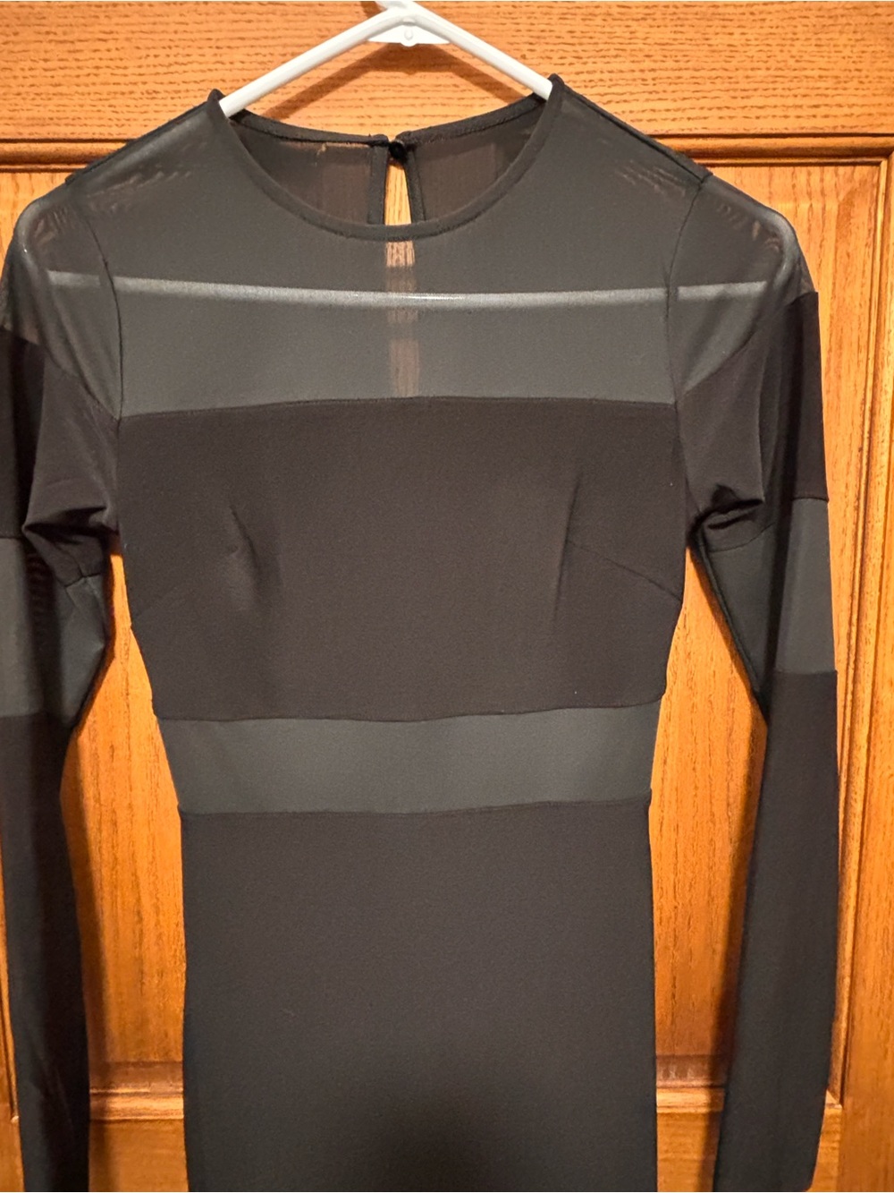 Black Long Sleeve Mesh-Inset Maxi Dress - Elegant Evening Wear - Picture 2 of 8